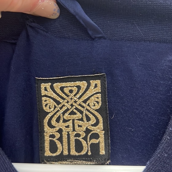 Blue satin like bomber jacket - Picture 3 of 3